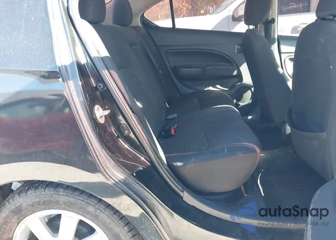 2017 Mitsubishi Mirage G4 Es z USA, uszkodzony, nr VIN ML32F3FJ4HHF11366